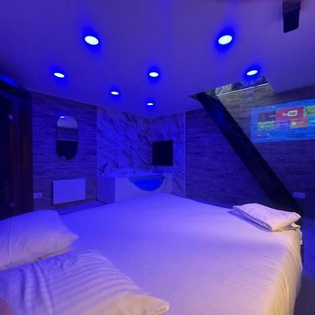 Maison Appartement Triplex Avec Jacuzzi Et Sauna Σαιντ-Ετιέν Εξωτερικό φωτογραφία